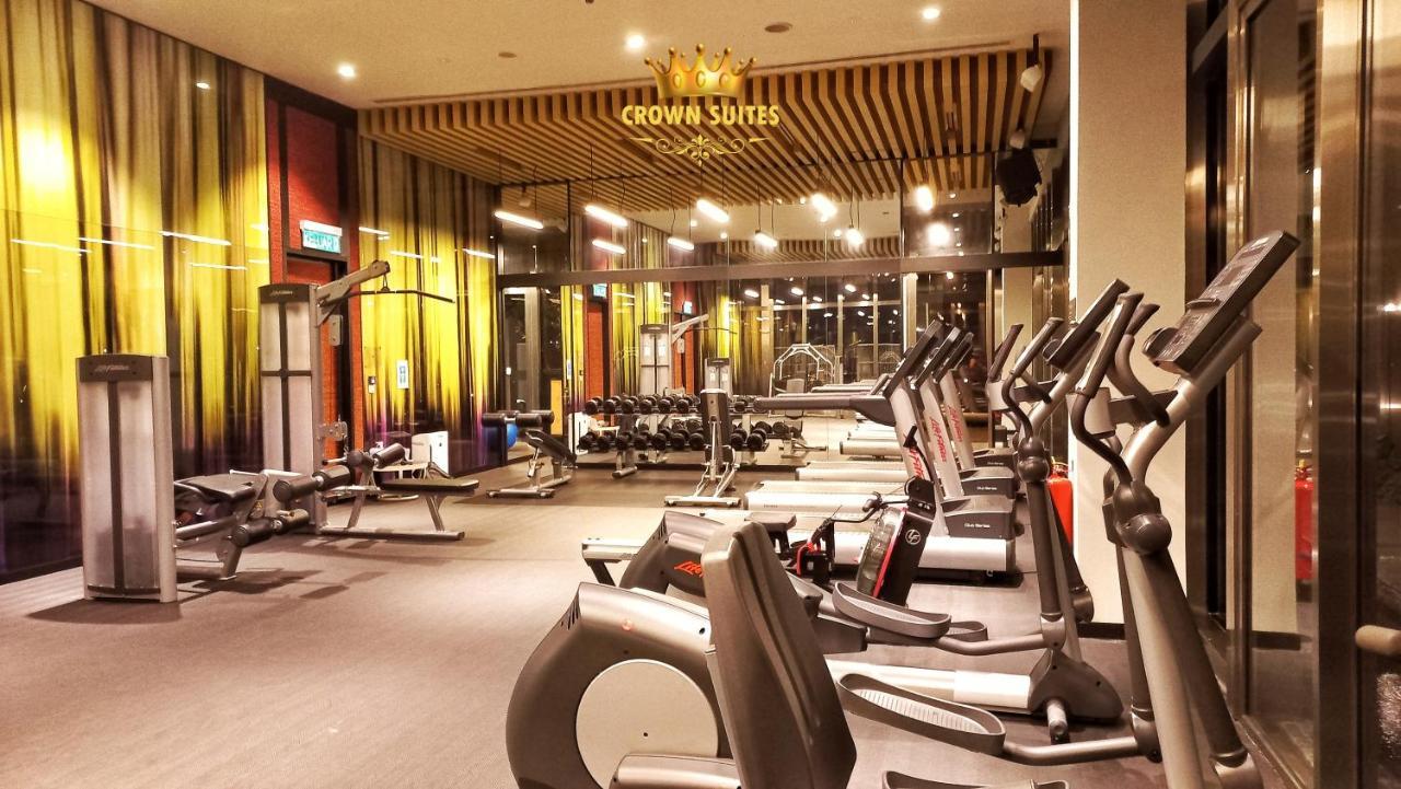 Crown Suites Tropicana Klcc Kuala Lumpur City Center מראה חיצוני תמונה