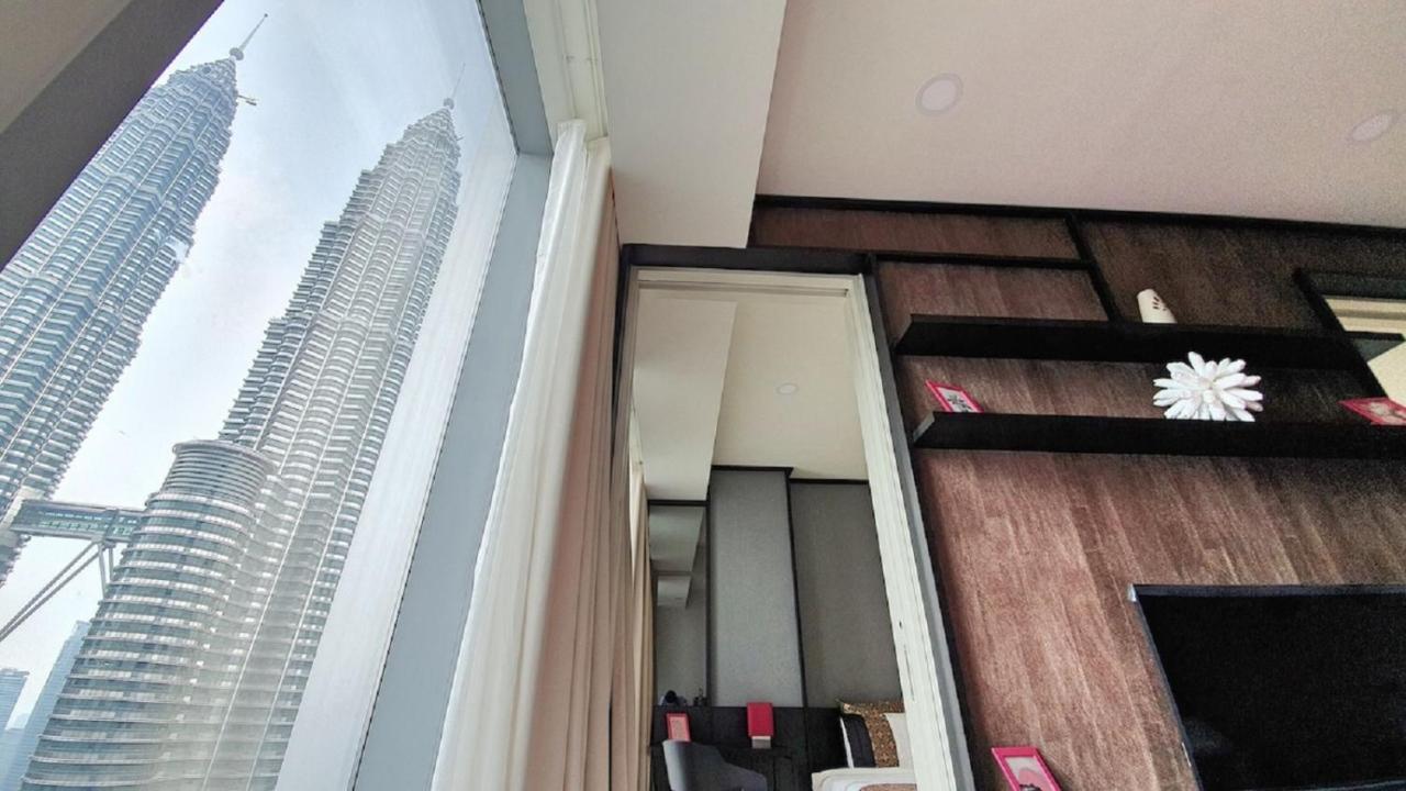 Crown Suites Tropicana Klcc Kuala Lumpur City Center מראה חיצוני תמונה
