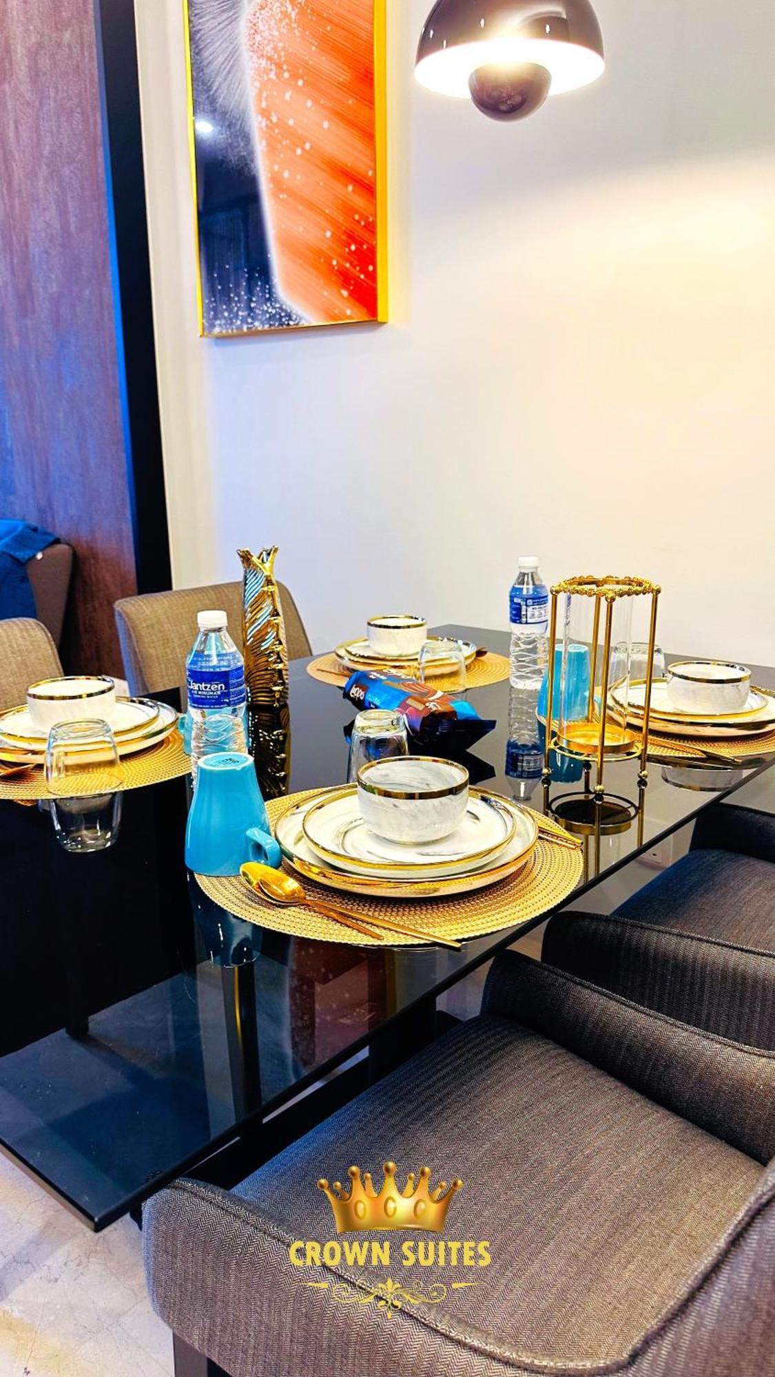 Crown Suites Tropicana Klcc Kuala Lumpur City Center מראה חיצוני תמונה