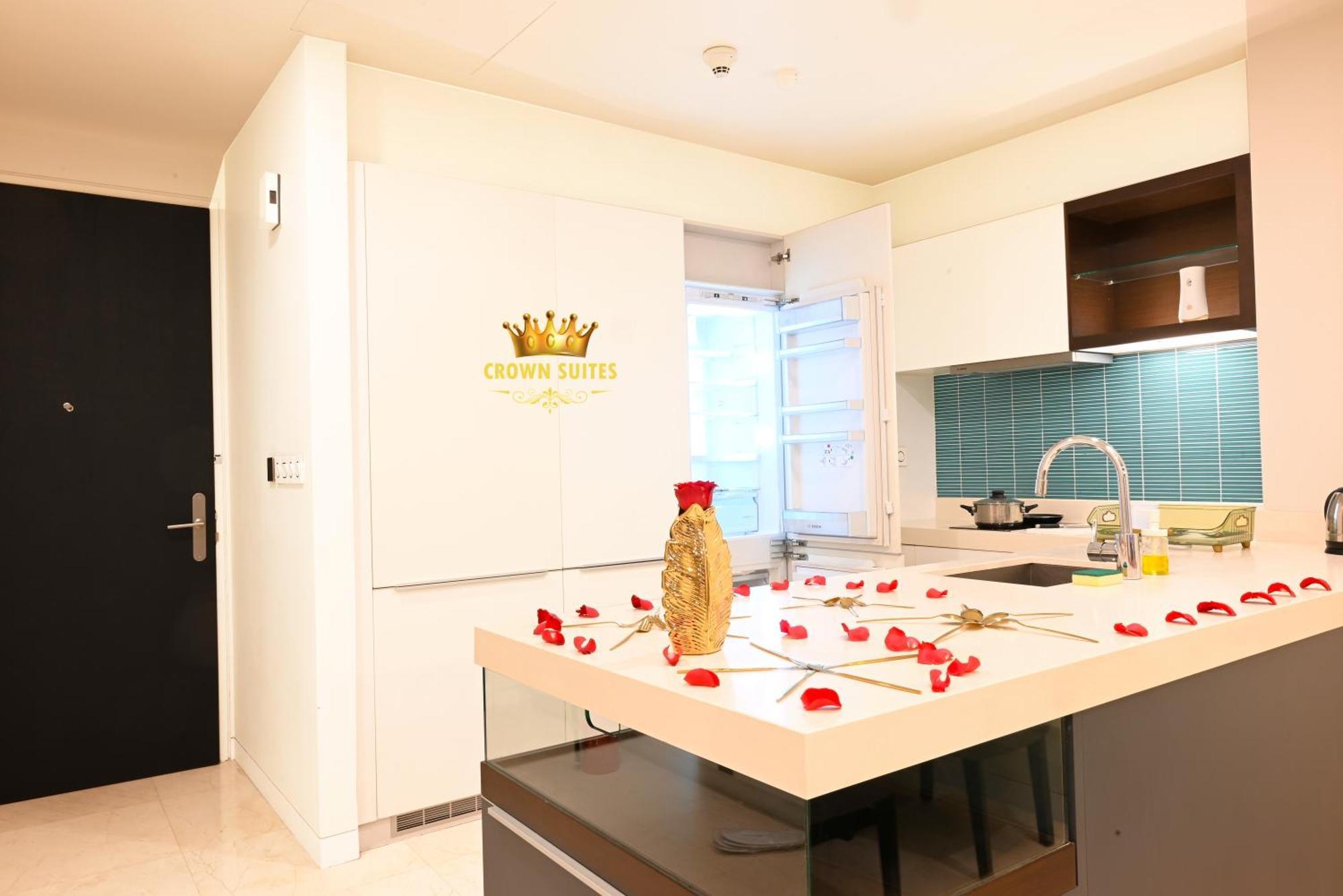Crown Suites Tropicana Klcc Kuala Lumpur City Center מראה חיצוני תמונה
