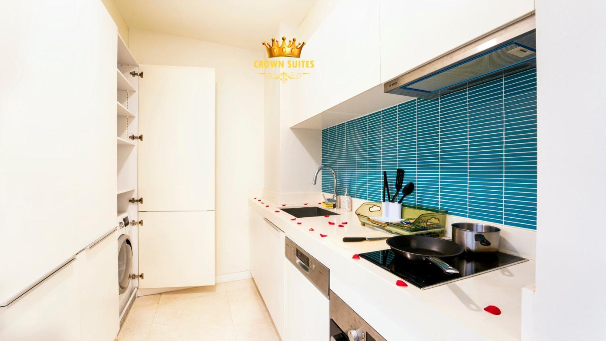 Crown Suites Tropicana Klcc Kuala Lumpur City Center מראה חיצוני תמונה