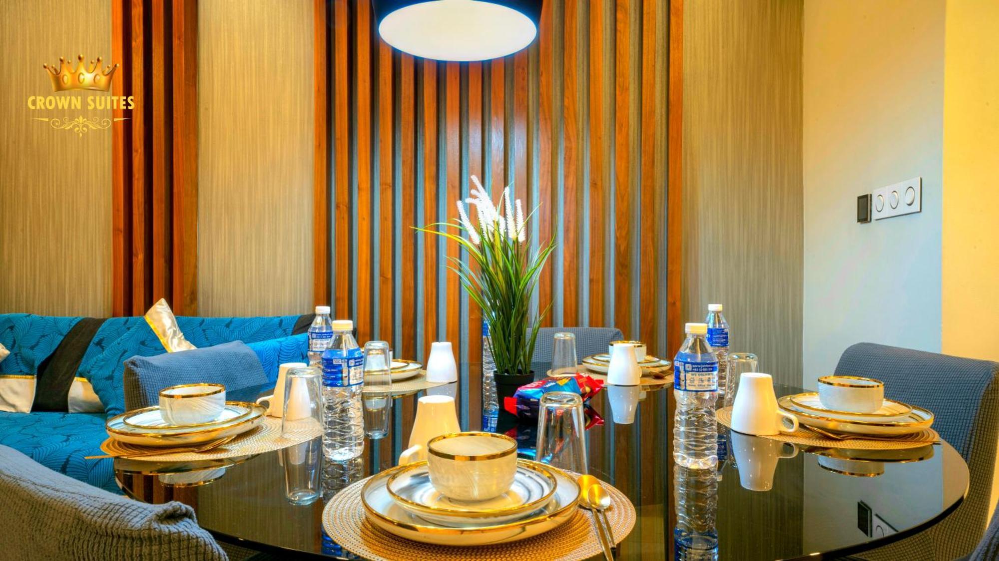 Crown Suites Tropicana Klcc Kuala Lumpur City Center מראה חיצוני תמונה