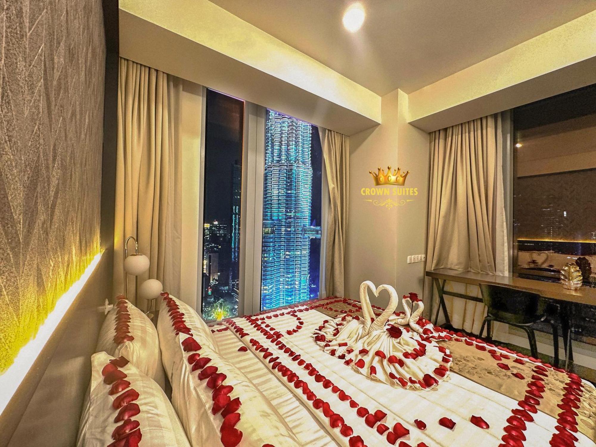 Crown Suites Tropicana Klcc Kuala Lumpur City Center מראה חיצוני תמונה
